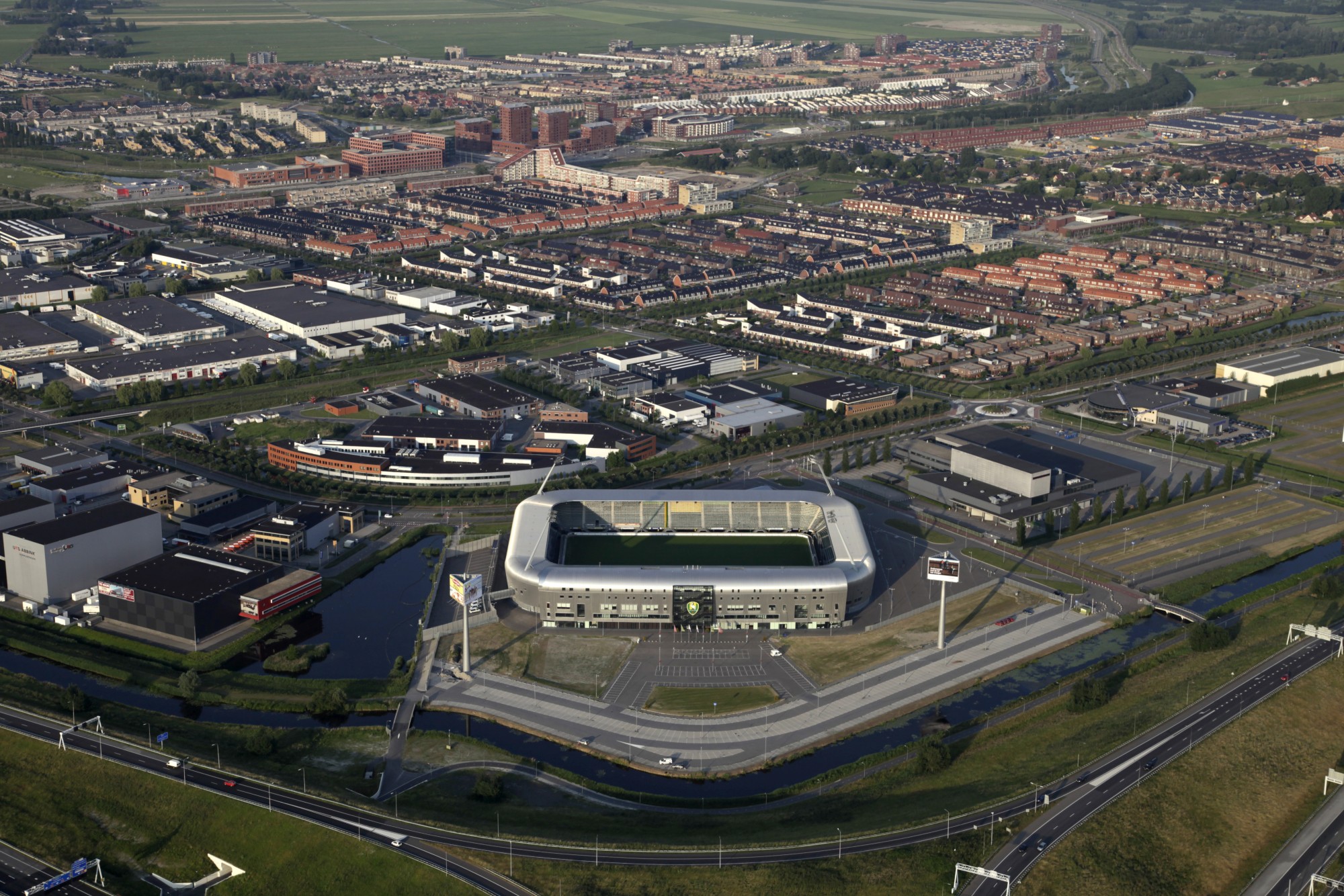 Bustocht Ypenburg en Leidschenveen 16 juni 